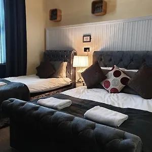  Guest house Dundee Terrace - Rooms In The City