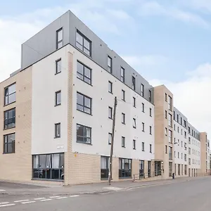  Daire Beaverbank Place - Campus
